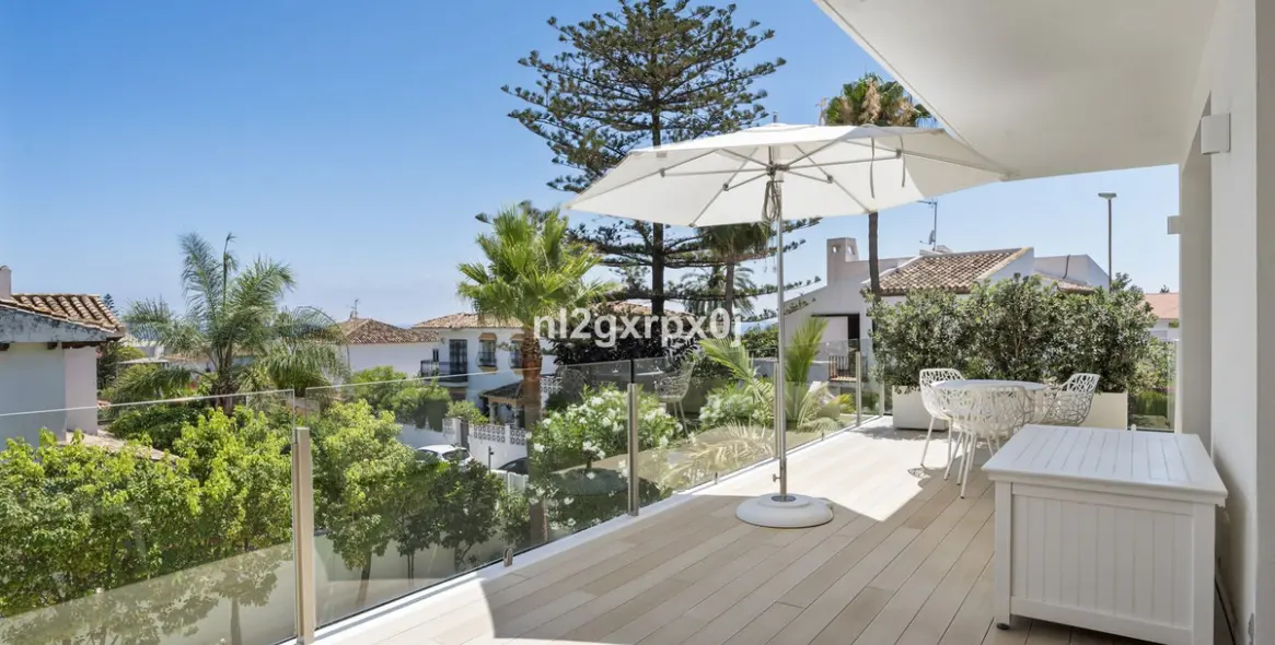 Venta de villa independiente en Marbella 4