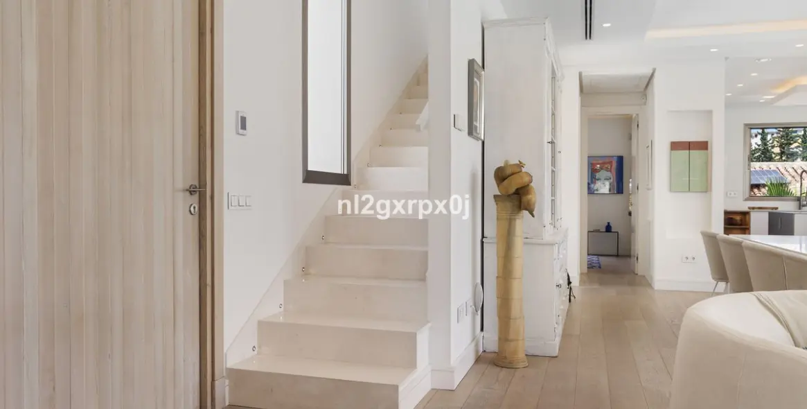 Venta de villa independiente en Marbella 9