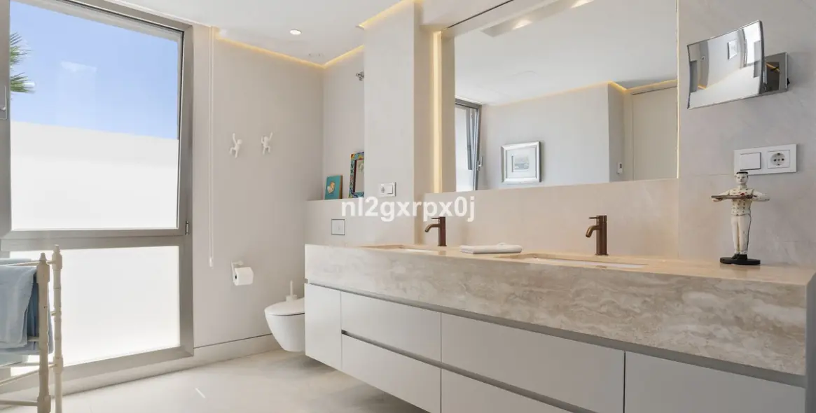 Venta de villa independiente en Marbella 11