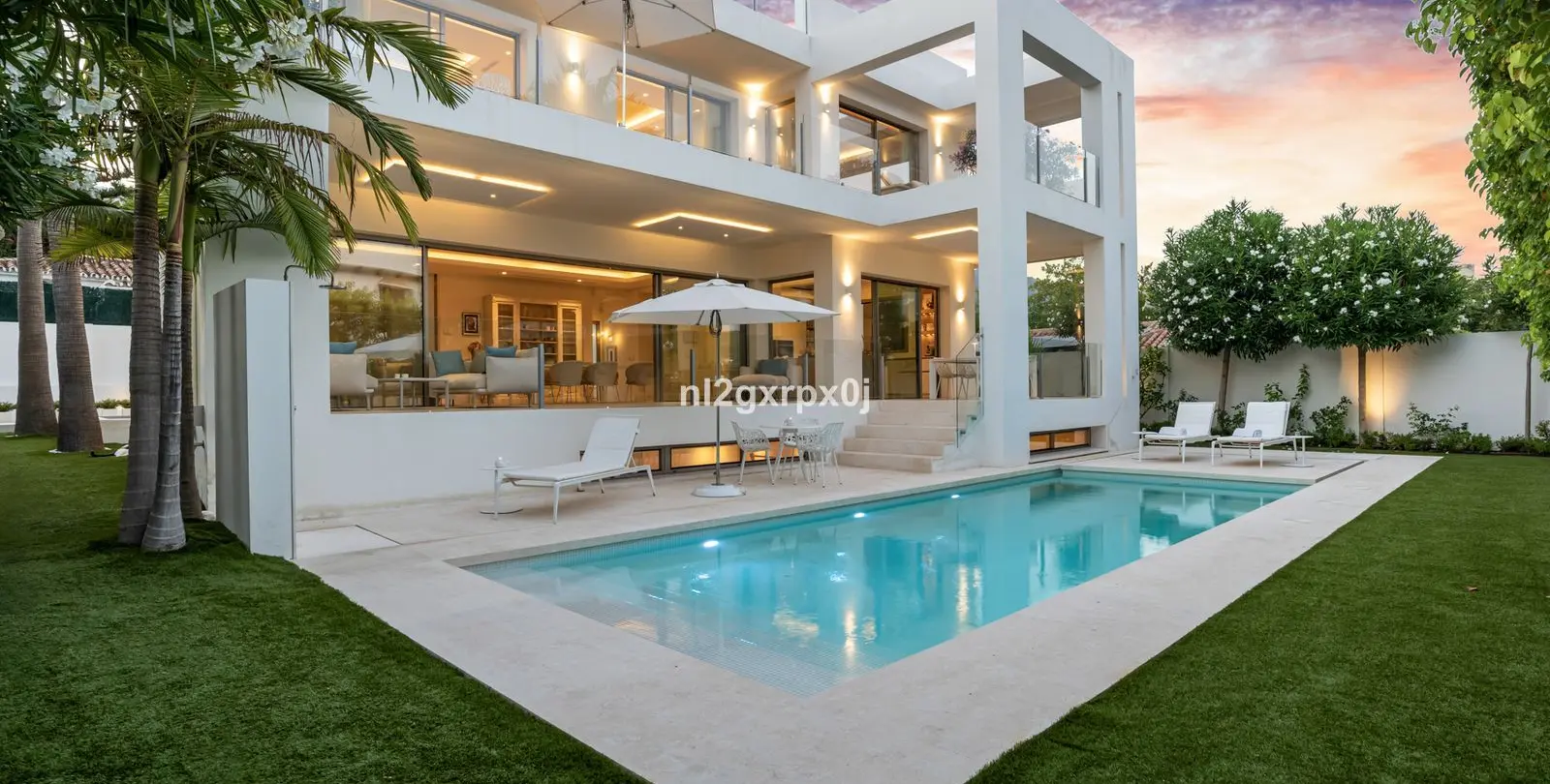 Продажа  отдельно стоящей виллы в Marbella 31