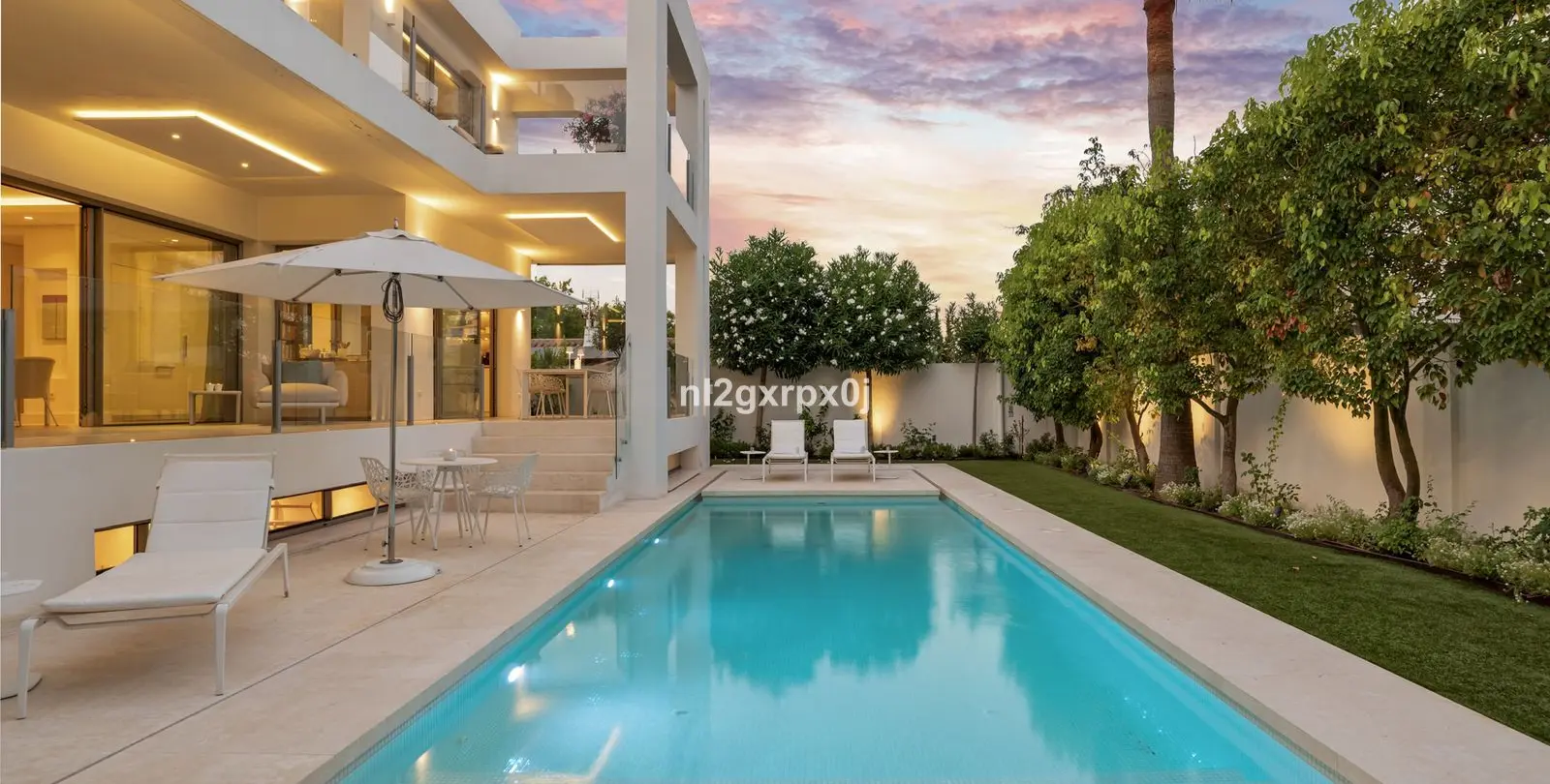 Продажа  отдельно стоящей виллы в Marbella 43