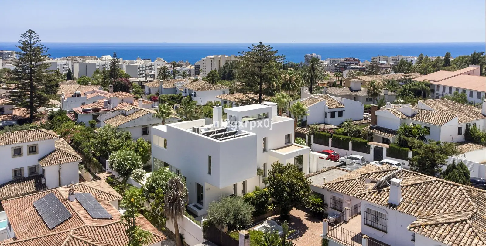 Продажа  отдельно стоящей виллы в Marbella 48
