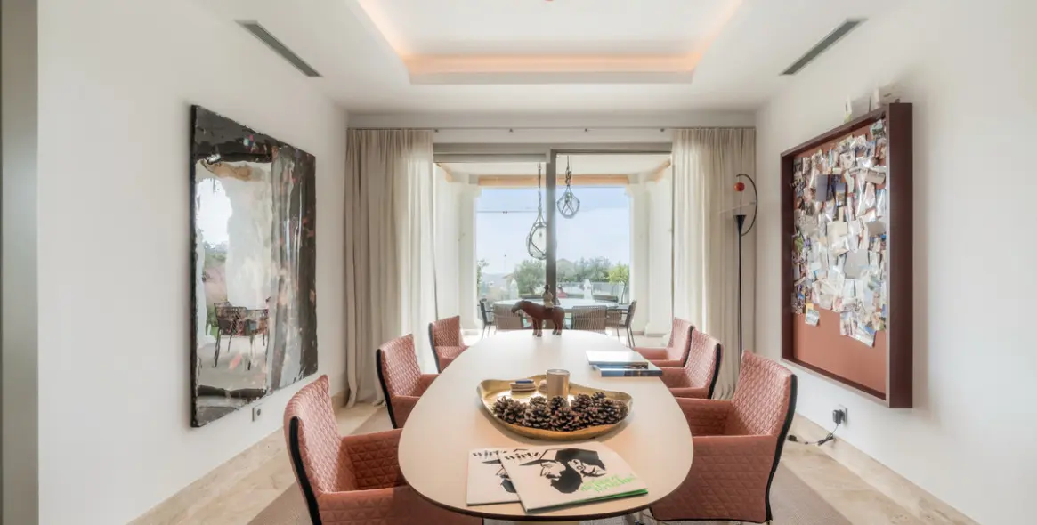 Sale of detached villa in Benahavís 6