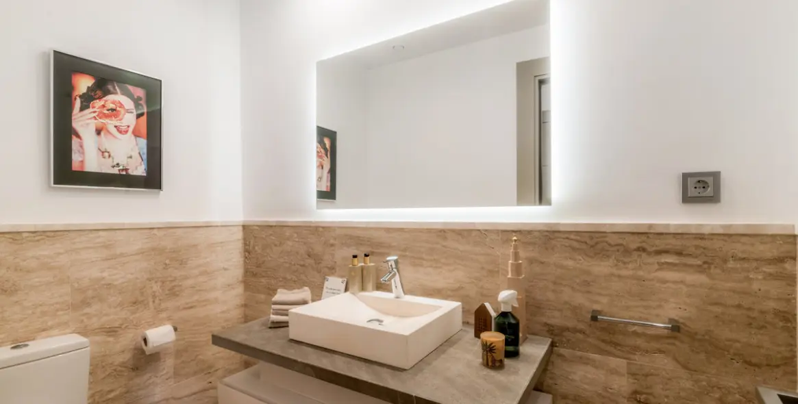 Sale of detached villa in Benahavís 15