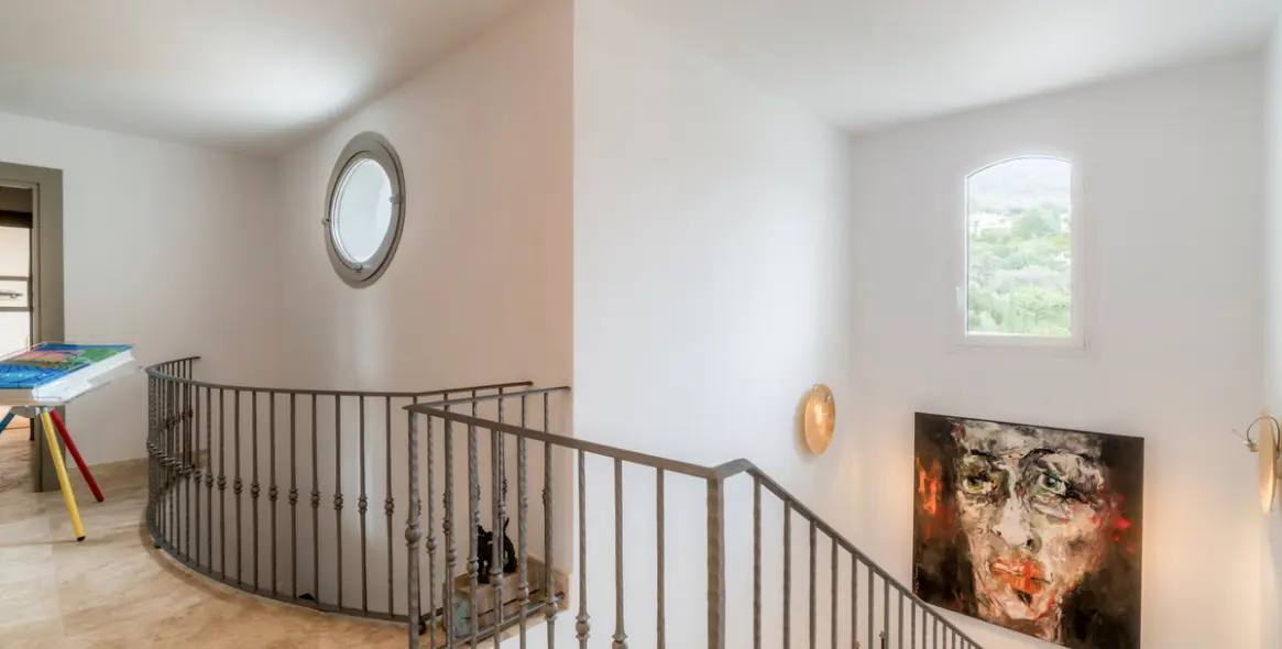 Sale of detached villa in Benahavís 22