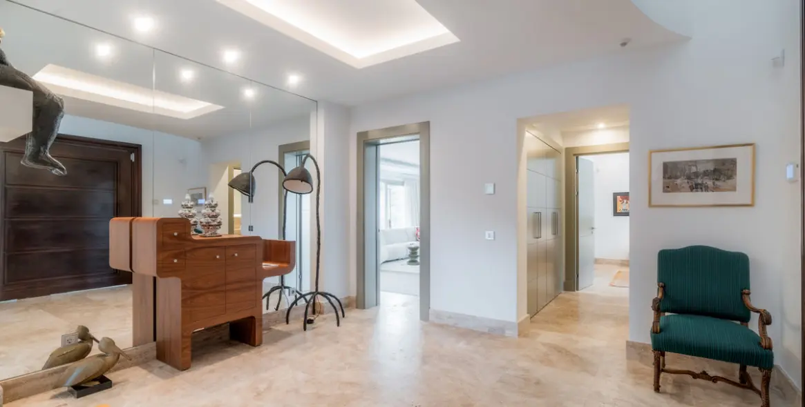 Sale of detached villa in Benahavís 28