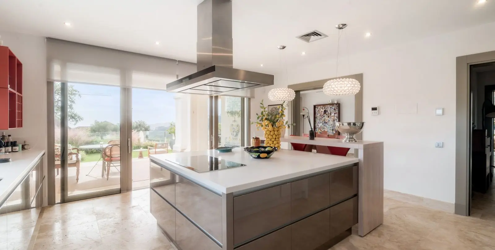 Venta de villa independiente en Benahavís 10