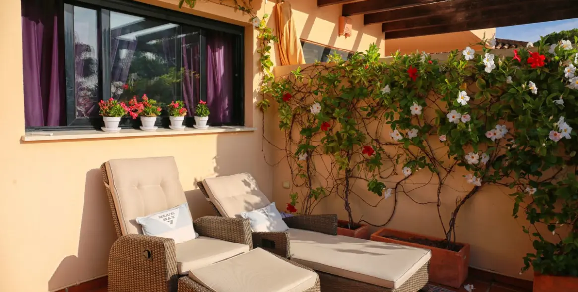 Short-term rent of middle floor apartment in Puerto Banús 15