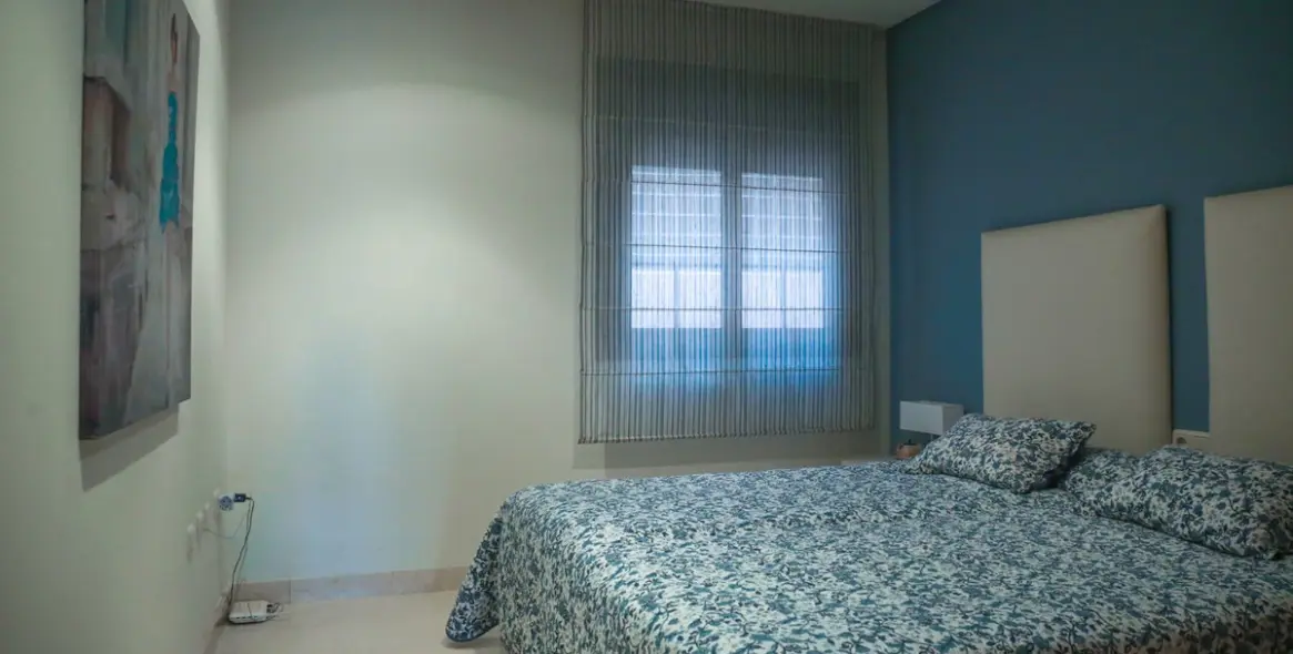 Short-term rent of middle floor apartment in Puerto Banús 24