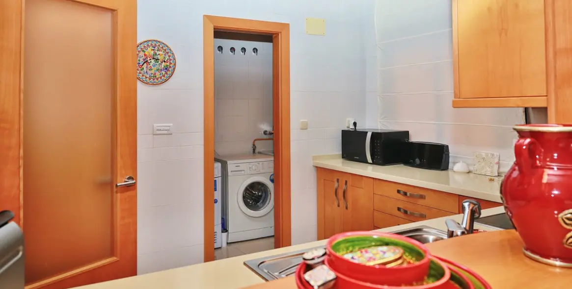 Долгосрочная аренда апартаментов на среднем этаже в Puerto Banús 21