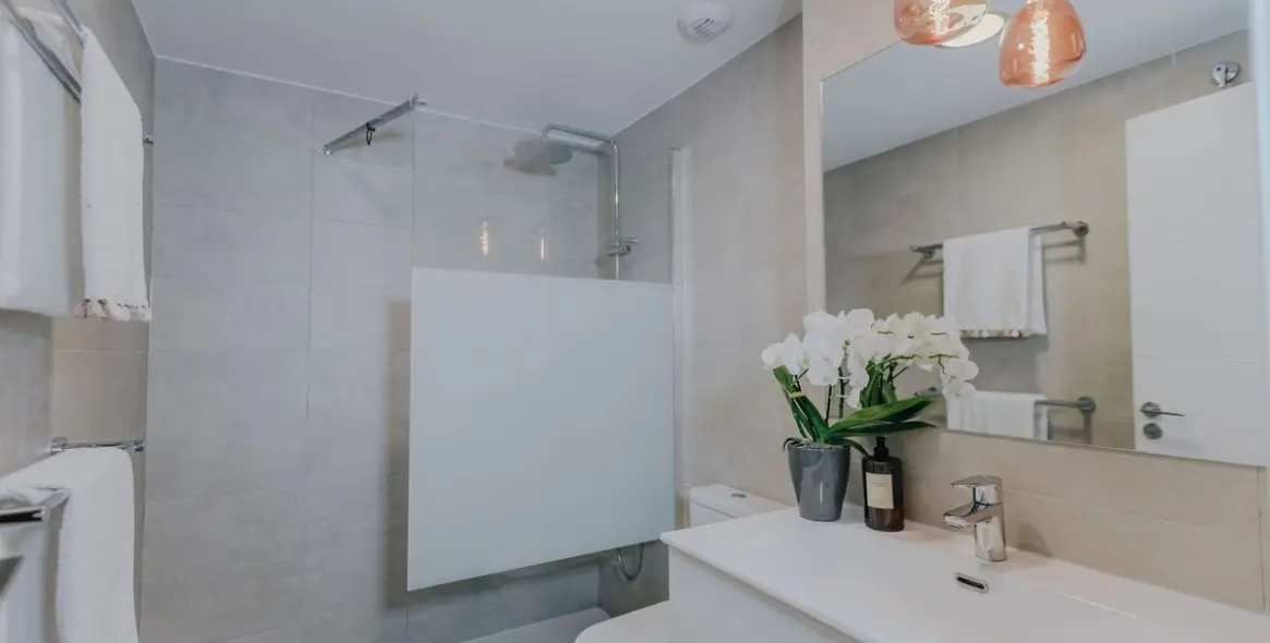 Long-term rent of middle floor apartment in Selwo 13