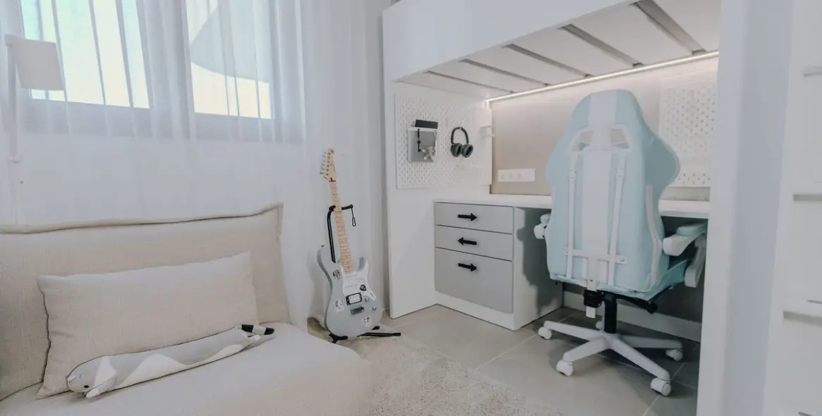 Long-term rent of middle floor apartment in Selwo 15