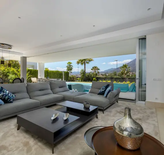 Долгосрочная аренда  отдельно стоящей виллы в Marbella