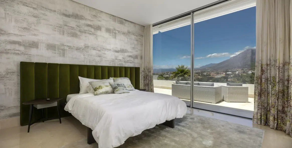 Long-term rent of detached villa in Marbella 5