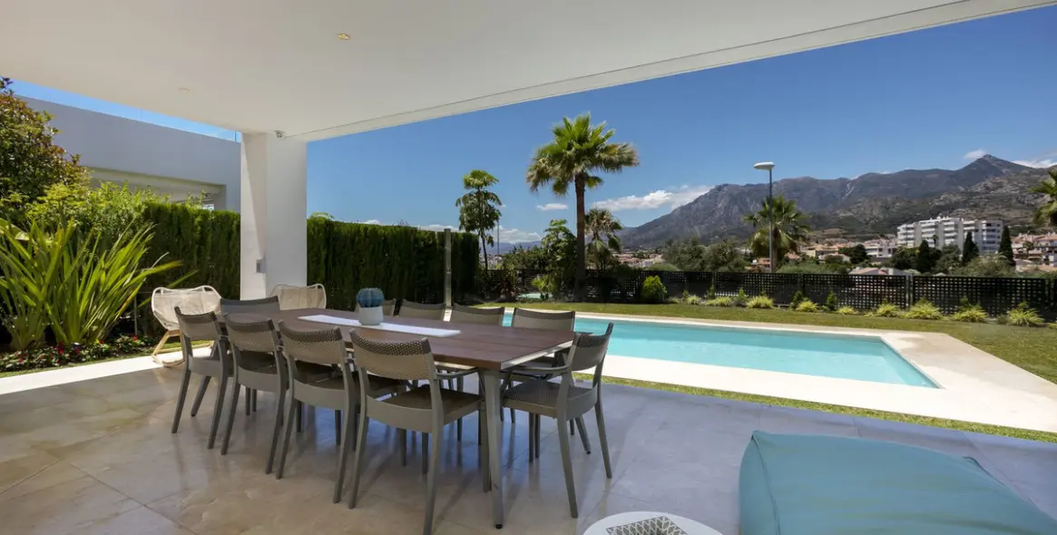 Long-term rent of detached villa in Marbella 8