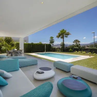 Long-term rent of detached villa in Marbella