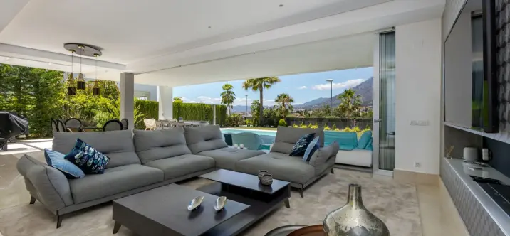 Long-term rent of detached villa in Marbella 2