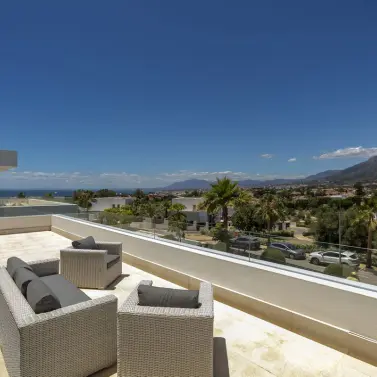 Long-term rent of detached villa in Marbella