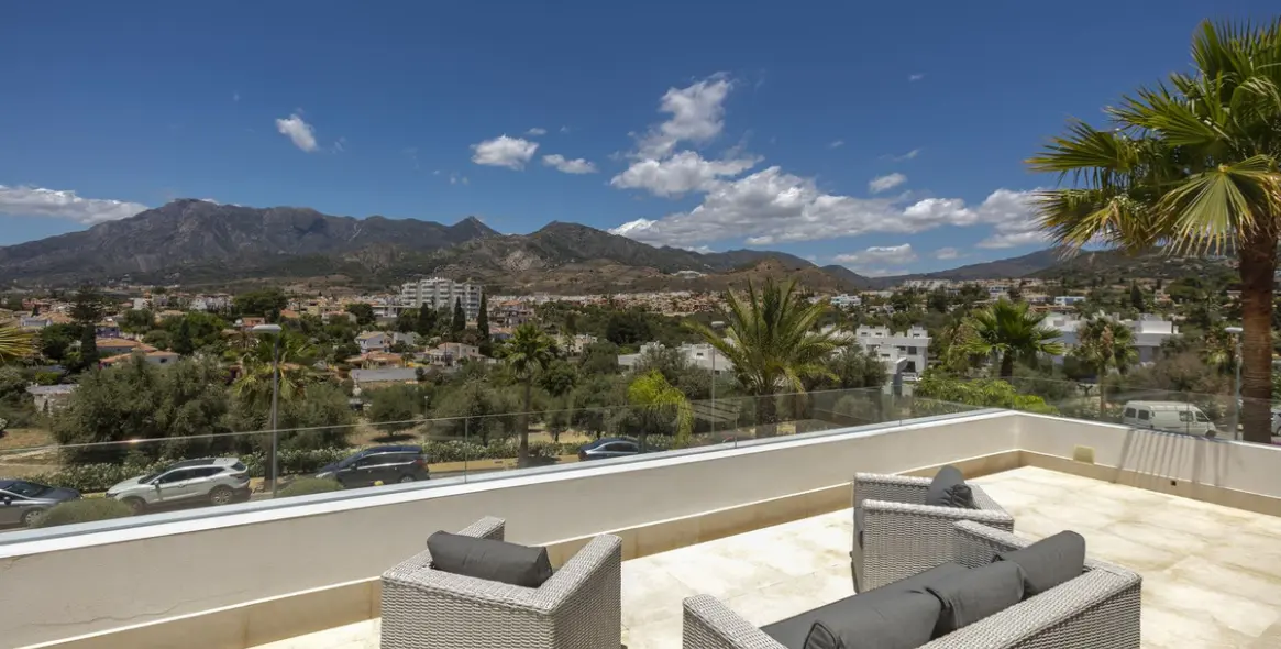 Long-term rent of detached villa in Marbella 21