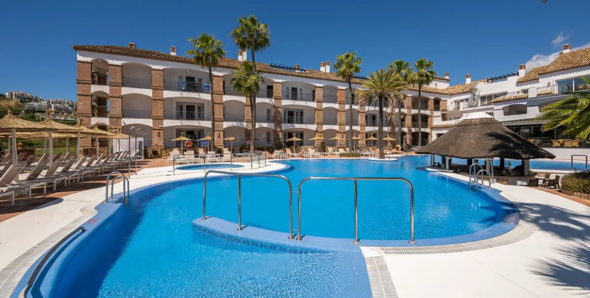 Venta de parcela residencial en La Cala Golf 18