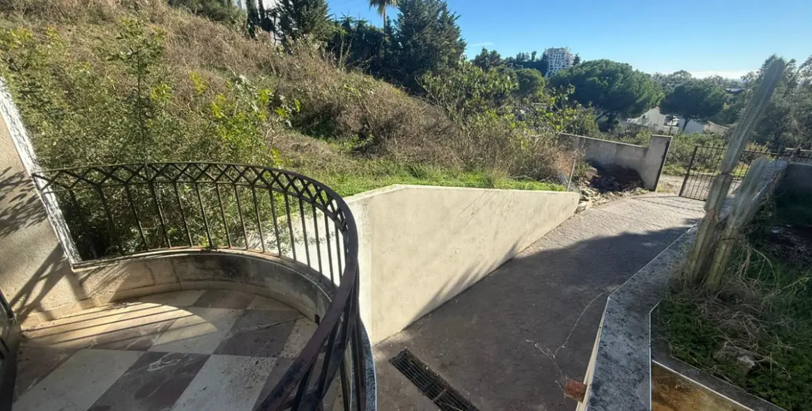 Продажа таунхауса в Estepona 28