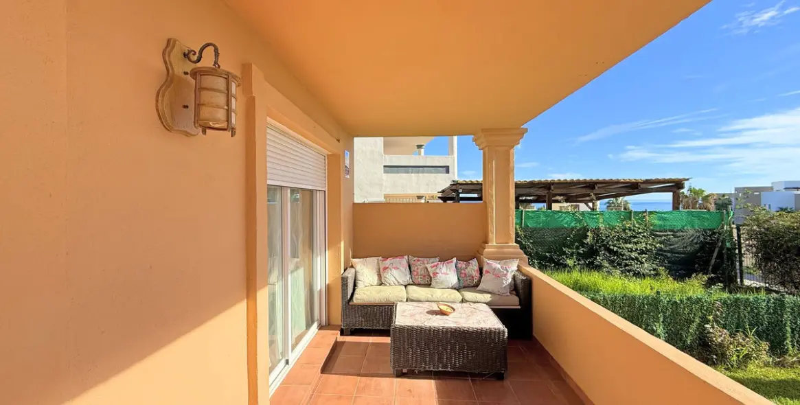 Sale of townhouse in Estepona 8