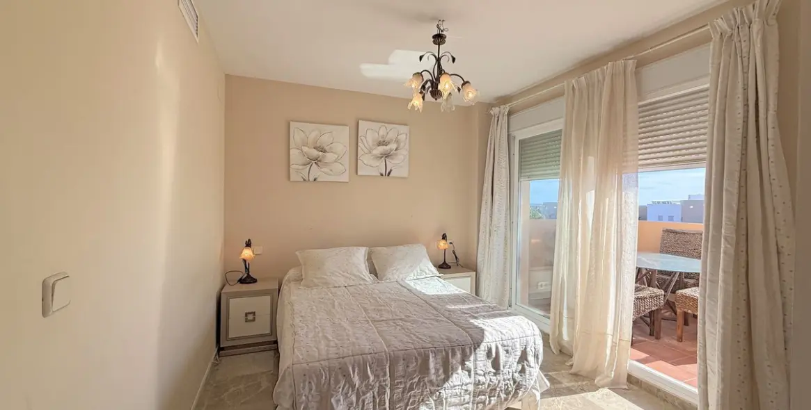 Sale of townhouse in Estepona 20