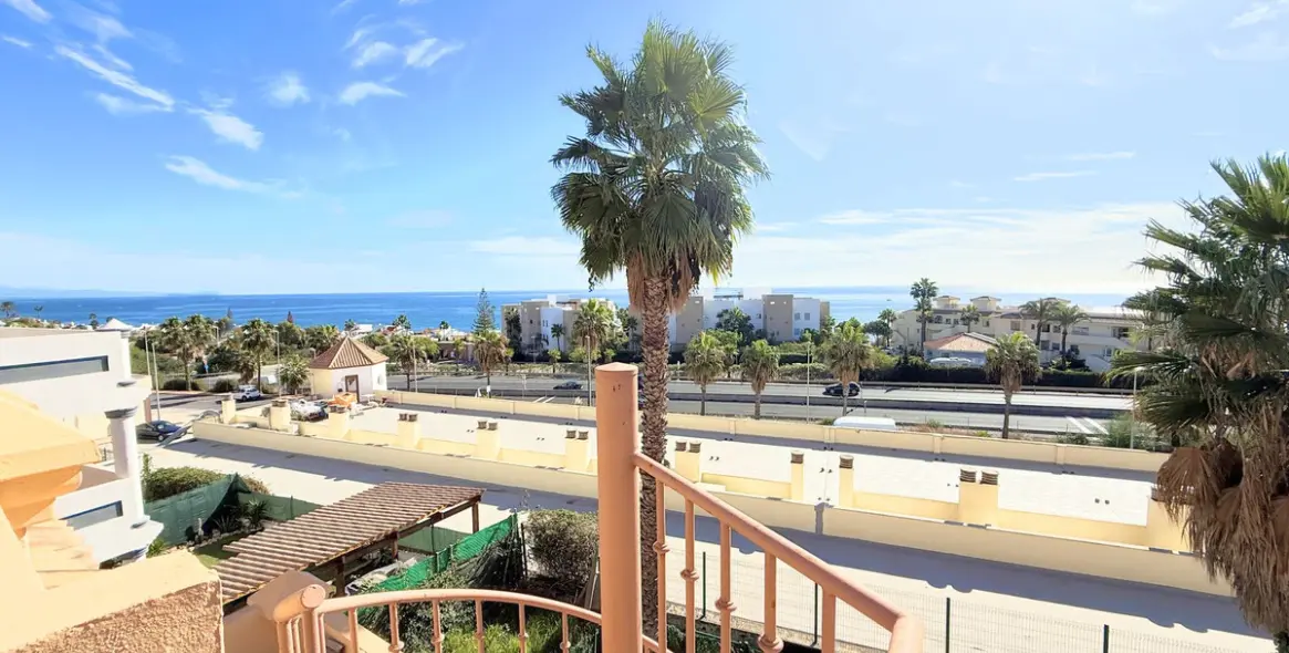 Продажа таунхауса в Estepona 28