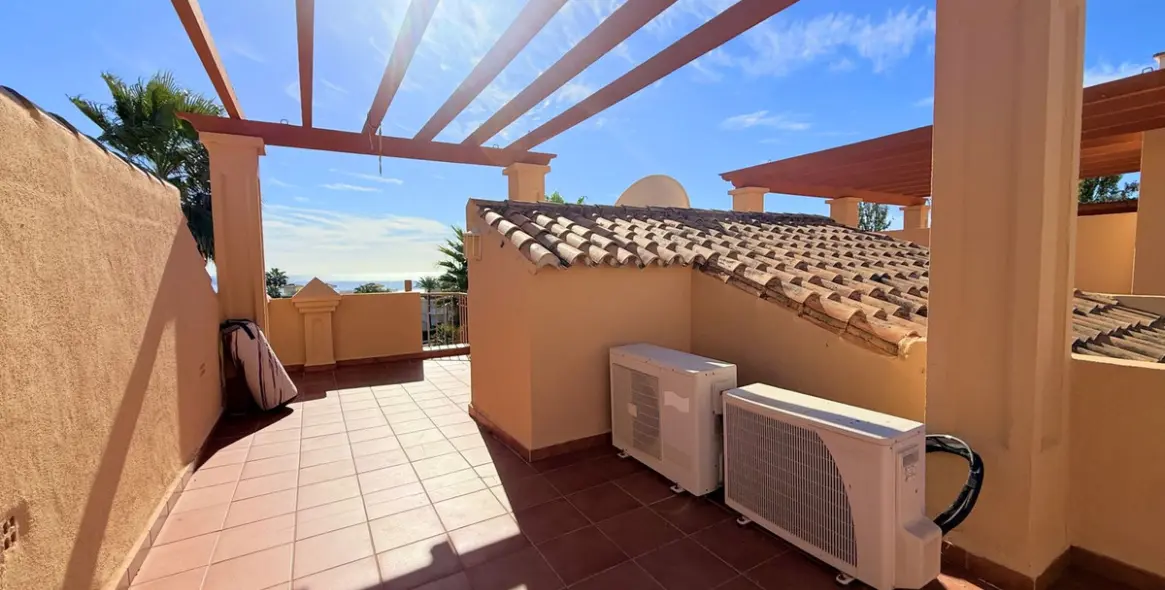 Продажа таунхауса в Estepona 30