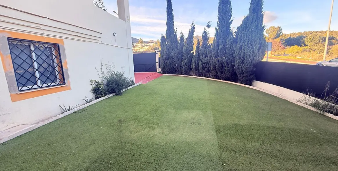 Продажа дома на две семьи в Benalmadena 31