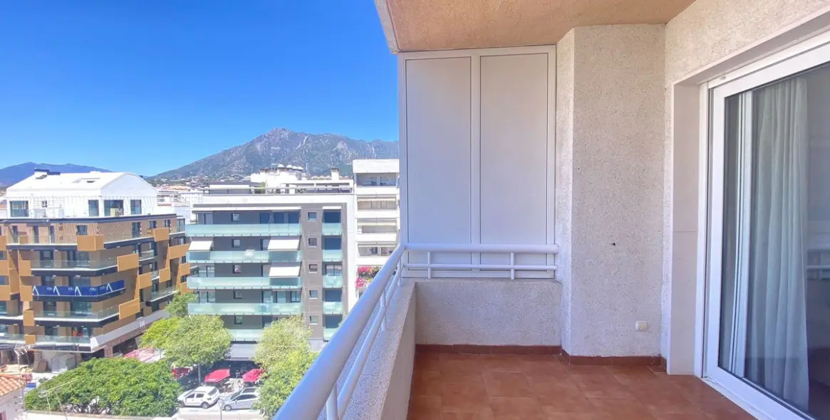 Продажа апартаментов на среднем этаже в Marbella 3