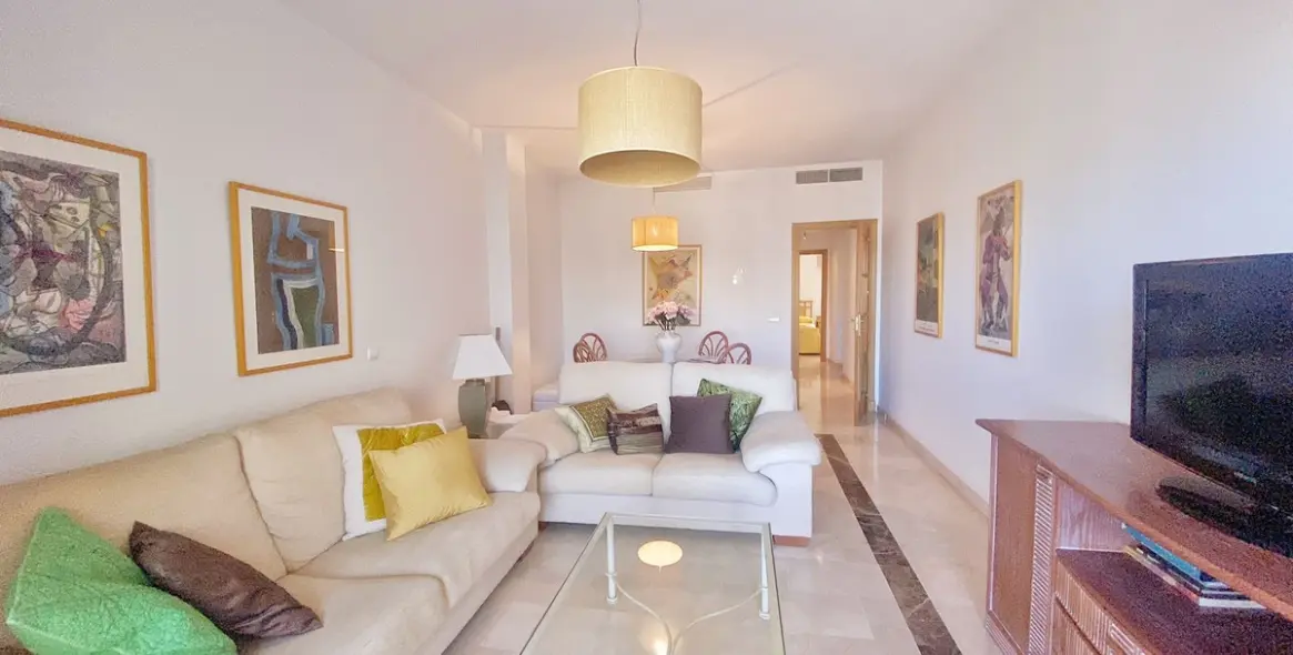 Продажа апартаментов на среднем этаже в Marbella 4