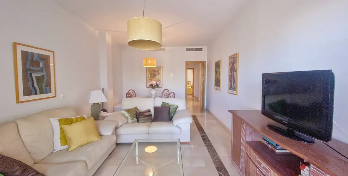 Продажа апартаментов на среднем этаже в Marbella 6