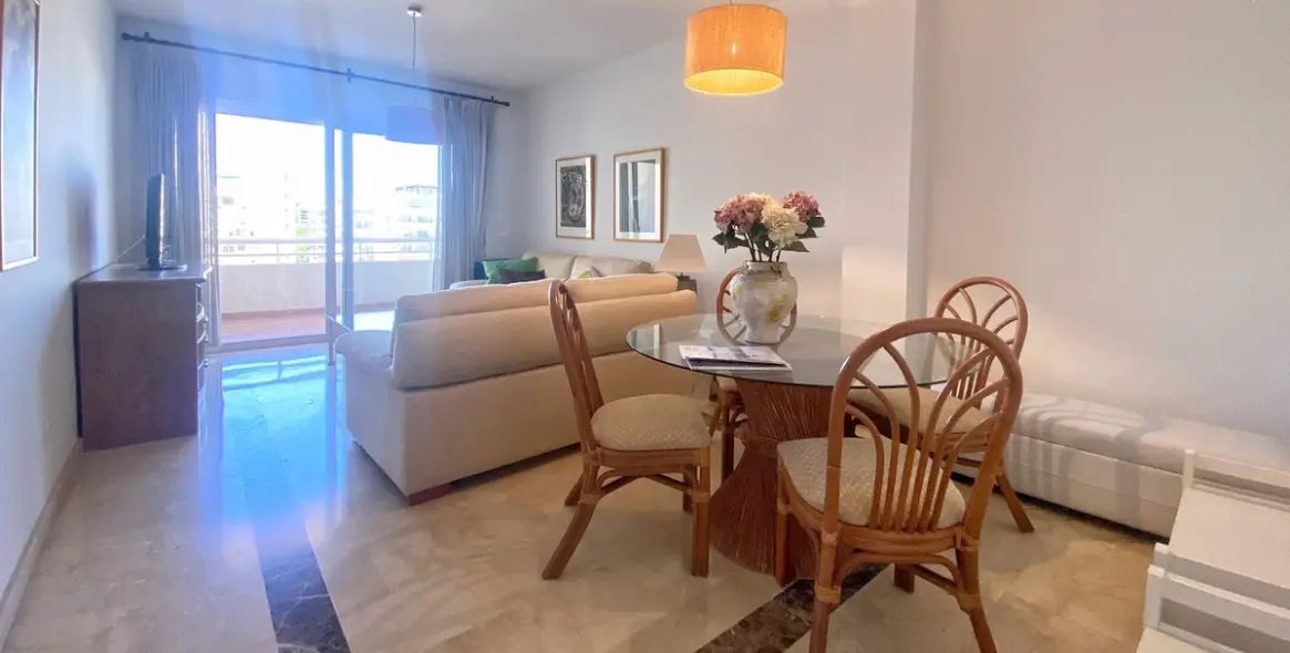 Продажа апартаментов на среднем этаже в Marbella 7