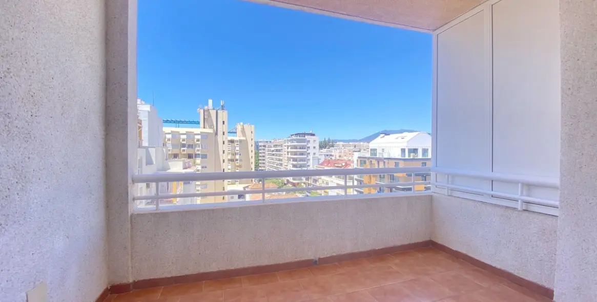 Продажа апартаментов на среднем этаже в Marbella 11