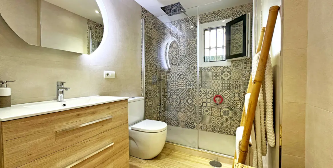 Sale of ground floor apartment in Estepona 4