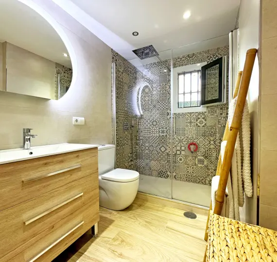 Sale of ground floor apartment in Estepona