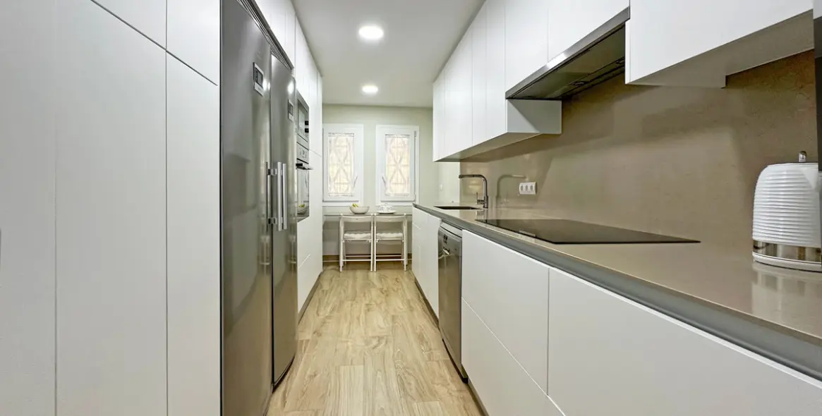 Sale of ground floor apartment in Estepona 11