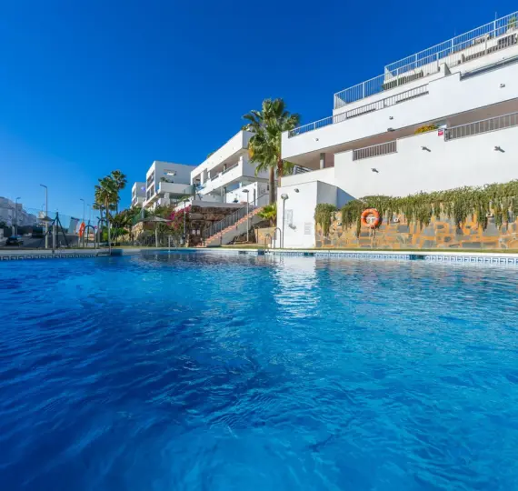 Sale of penthouse in Casares Playa