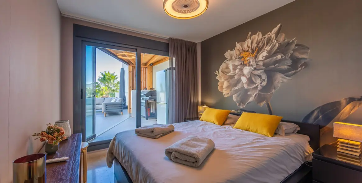 Продажа пентхауса в Casares Playa 7