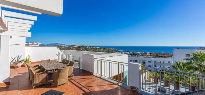 Продажа пентхауса в Casares Playa 1