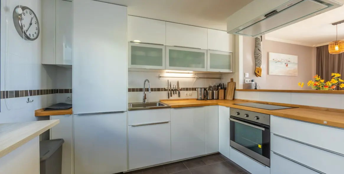 Sale of penthouse in Casares Playa 30