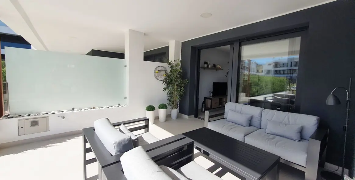 Sale of ground floor apartment in Bel Air 16