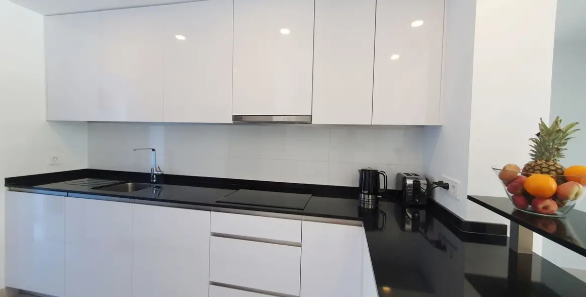 Sale of ground floor apartment in Bel Air 19