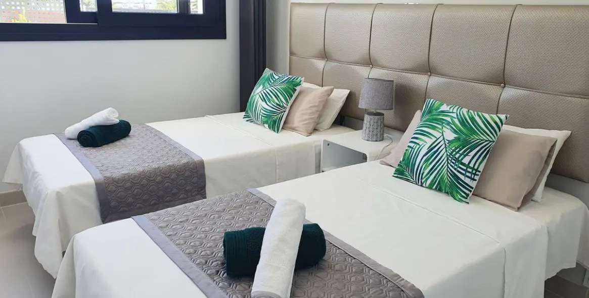 Продажа апартаментов на первом этаже в Bel Air 33