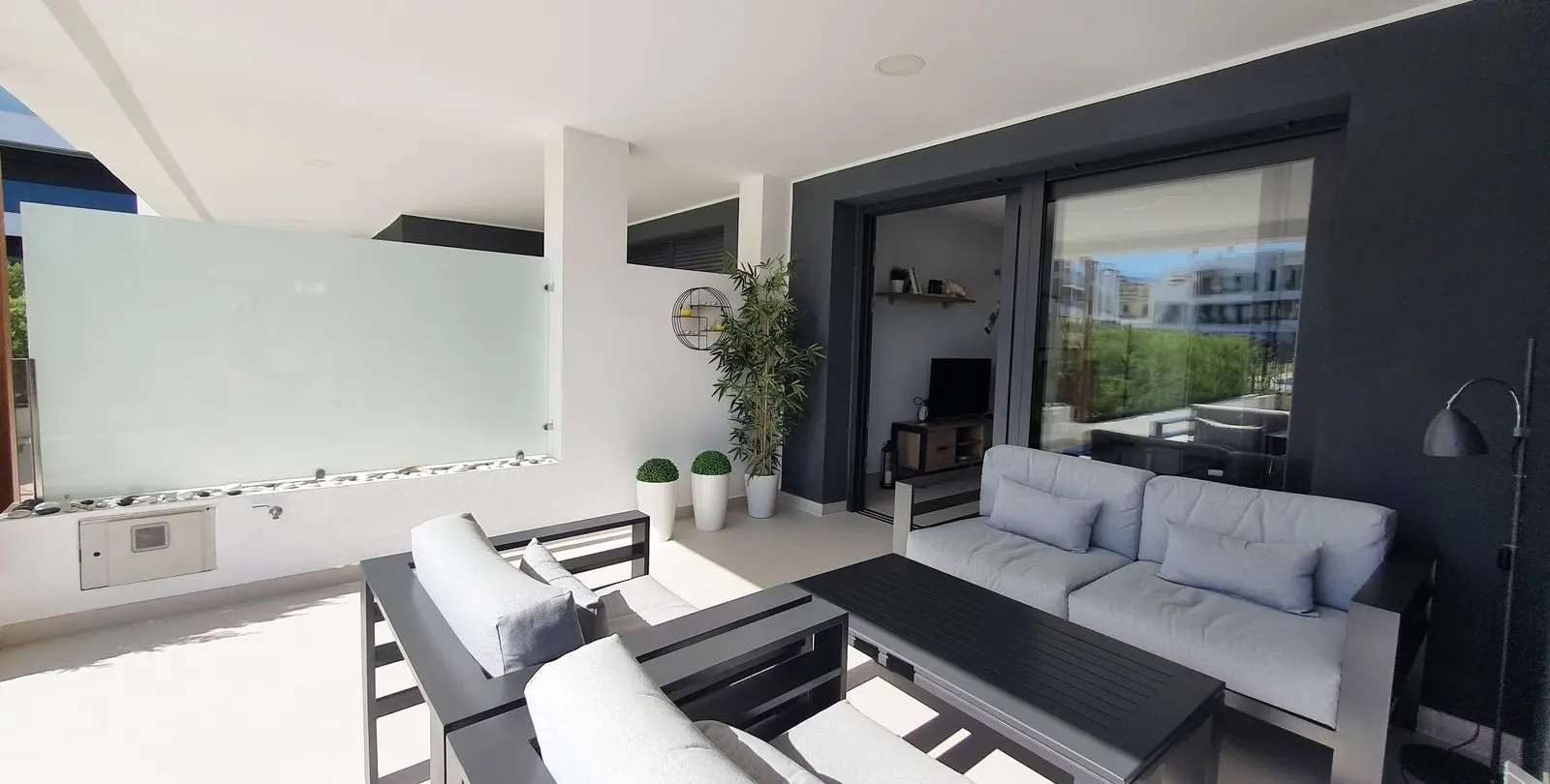 Venta de apartamento en planta baja en Bel Air 15