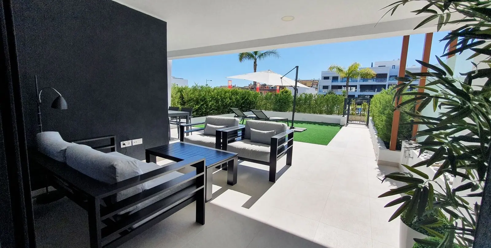 Venta de apartamento en planta baja en Bel Air 19