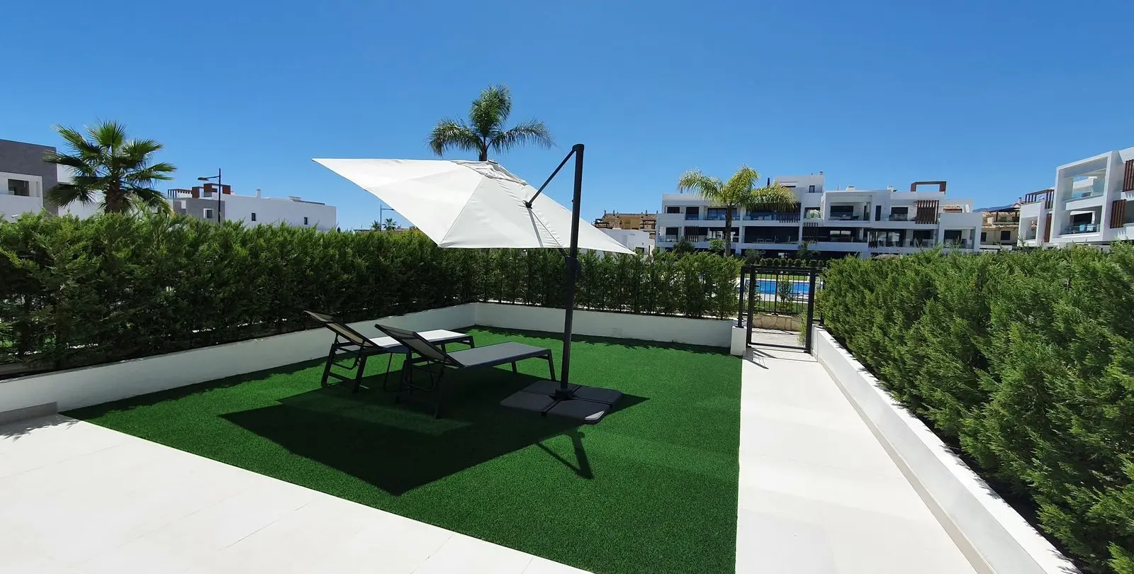 Venta de apartamento en planta baja en Bel Air 21