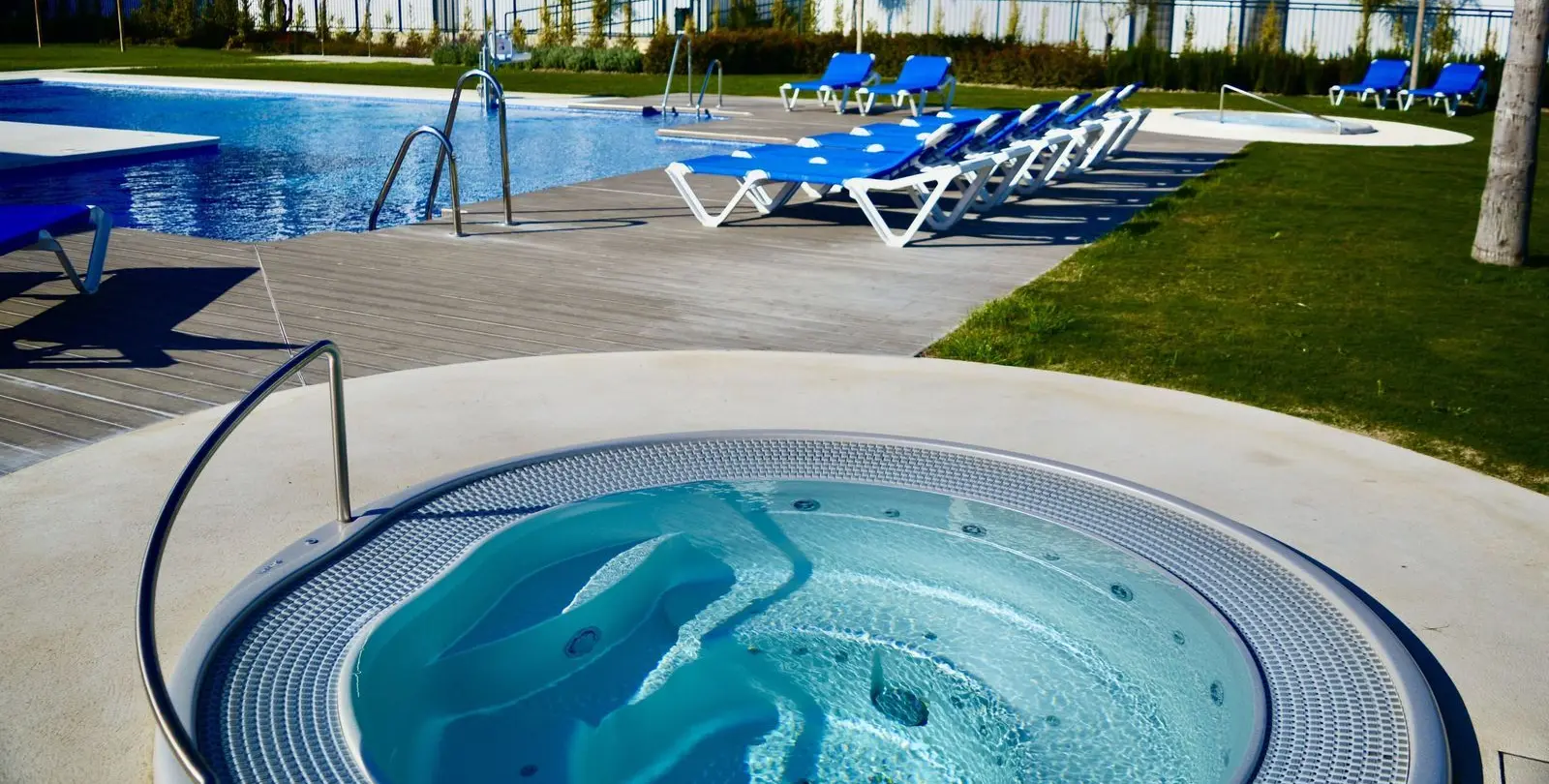 Venta de apartamento en planta baja en Bel Air 26
