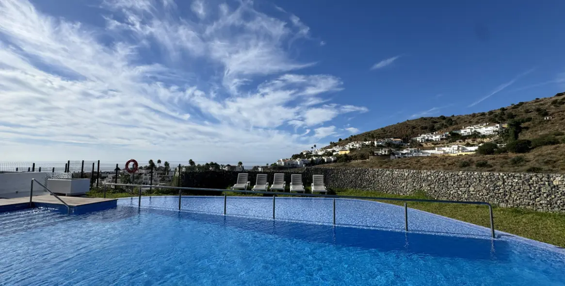 Продажа дома на две семьи в Riviera del Sol 14